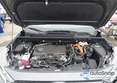 2021 Toyota Rav4 Hybrid Xse z USA, uszkodzony, nr VIN 4T3E6RFV1MU032243